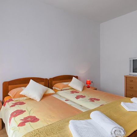 Apartman D&D, Dvorine 63 Баньоле Екстериор снимка