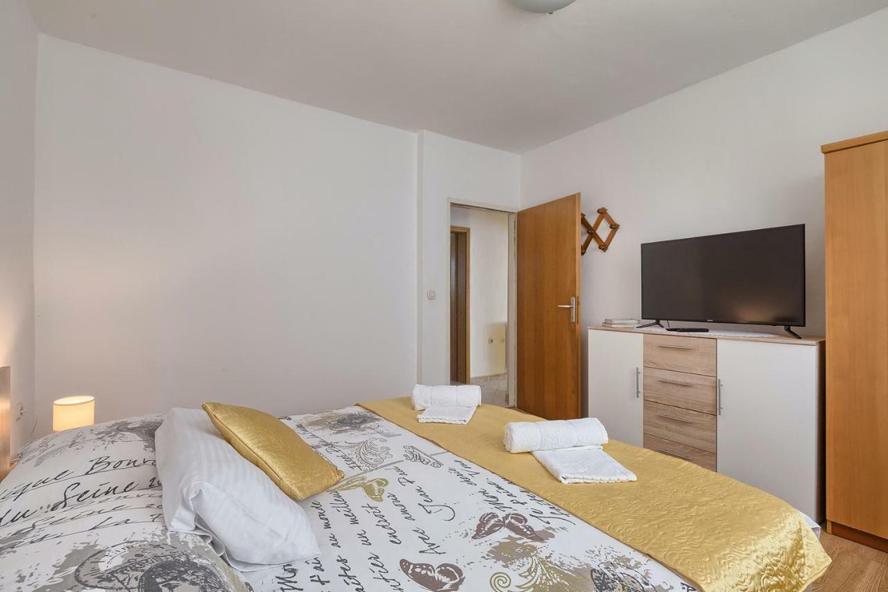 Apartman D&D, Dvorine 63 Баньоле Екстериор снимка