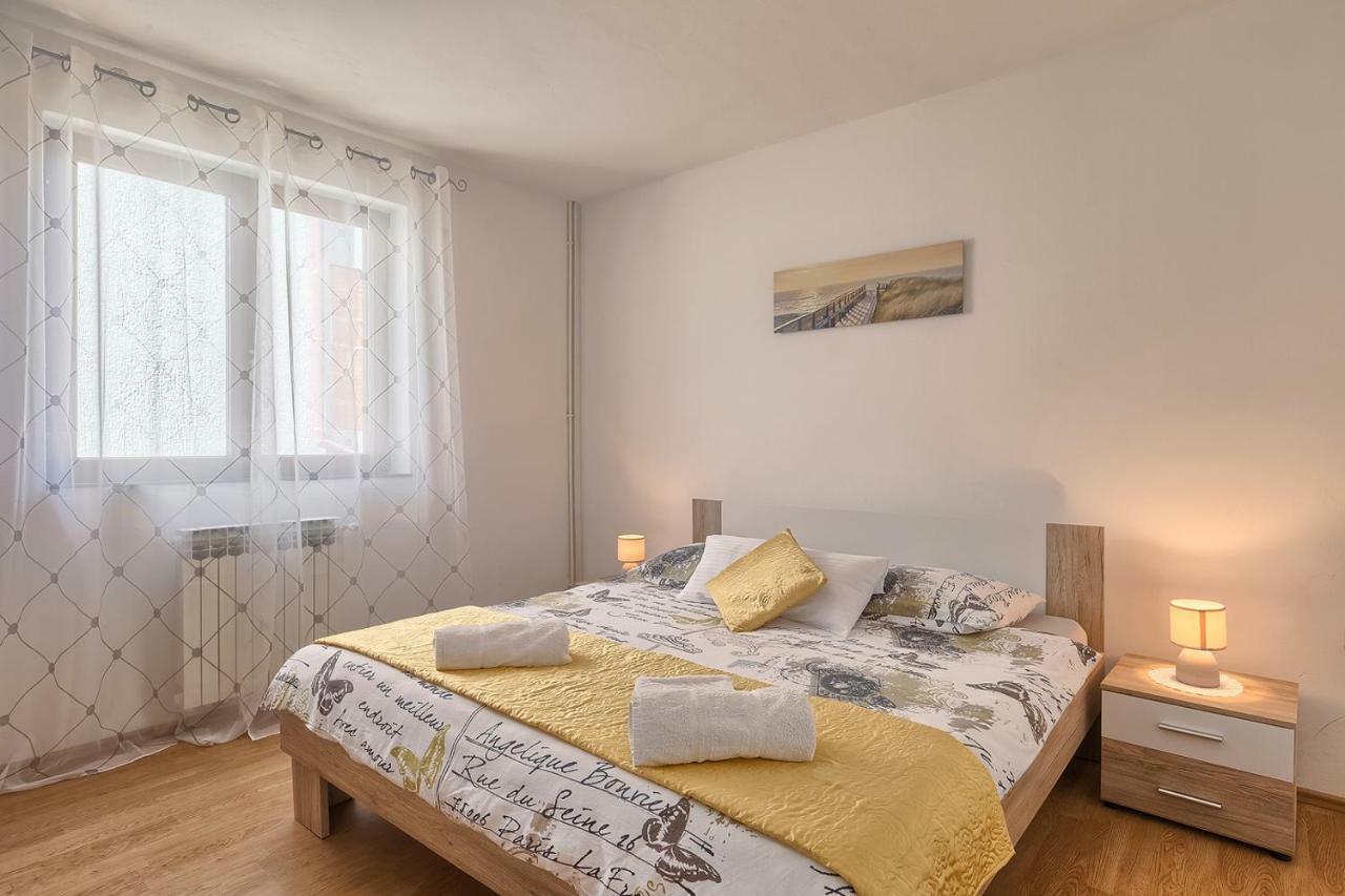 Apartman D&D, Dvorine 63 Баньоле Екстериор снимка