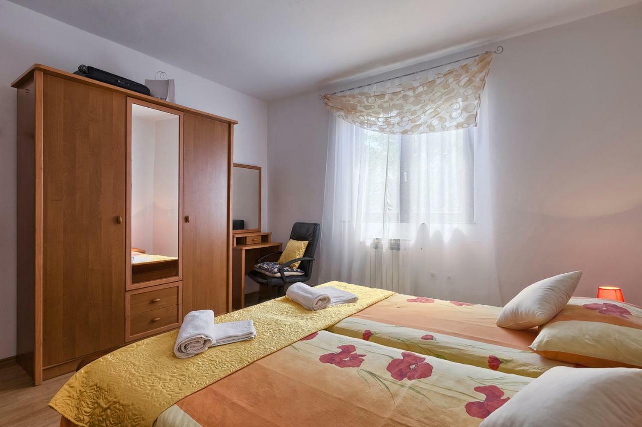 Apartman D&D, Dvorine 63 Баньоле Екстериор снимка