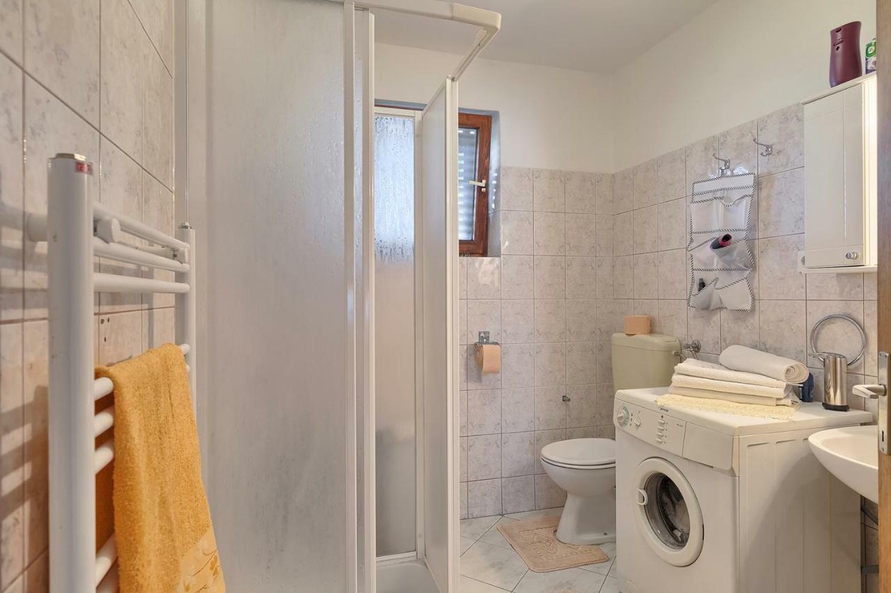 Apartman D&D, Dvorine 63 Баньоле Екстериор снимка