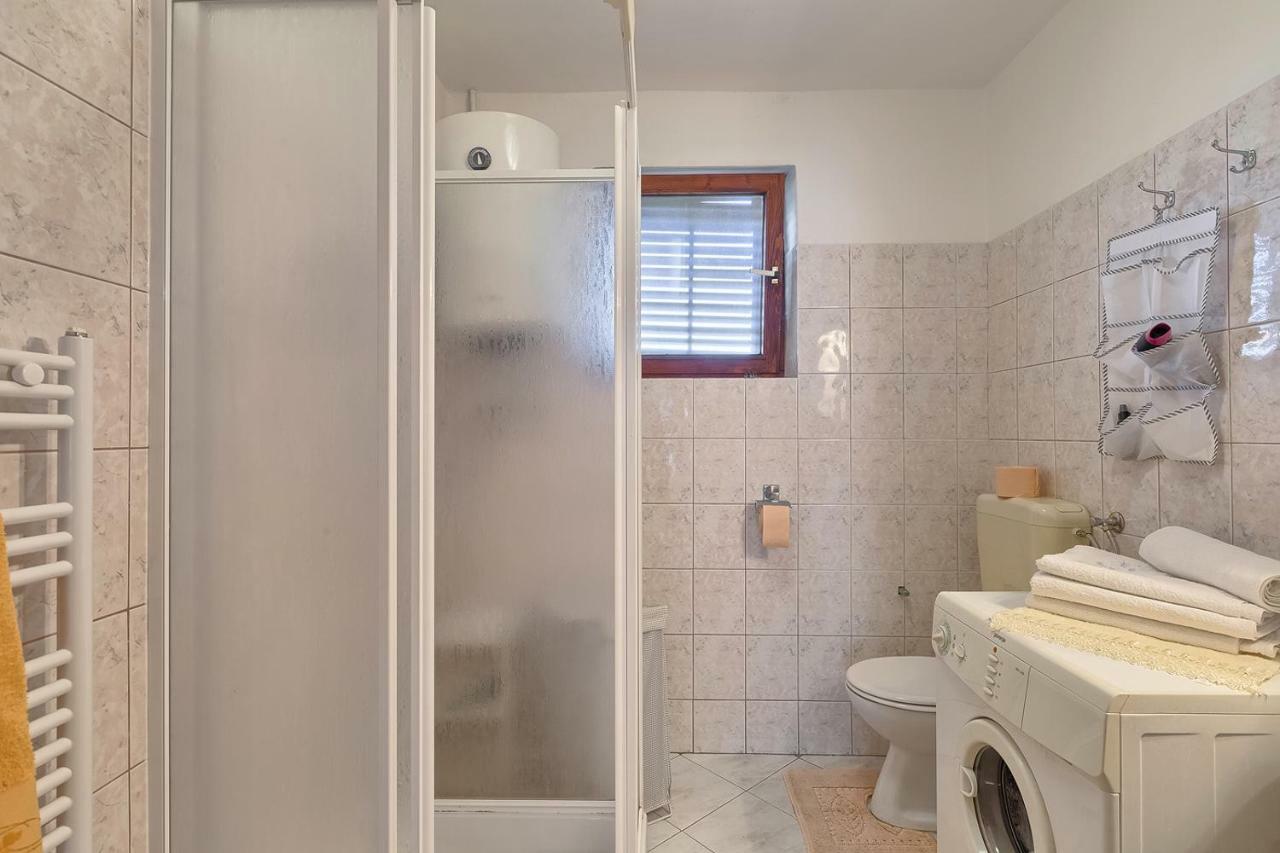Apartman D&D, Dvorine 63 Баньоле Екстериор снимка